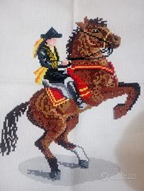 Centrini e centrotavola fatti a mano da collezione