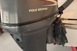 Motore Yamaha 40 cv 4t a carburatore anno 2005