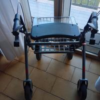 Deambulatore pieghevole