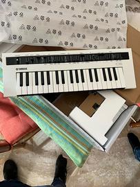 Tastiera elettronica Yamaha Reface Cs 32 Tasti