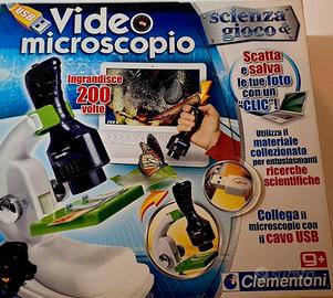Microscopio Clementoni