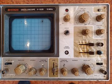 Oscilloscopio Hitachi V-152B  15 MHz