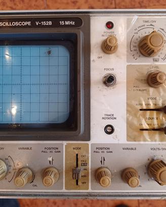Oscilloscopio Hitachi V-152B  15 MHz