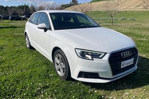 AUDI A3 SPB 30 TDI Business