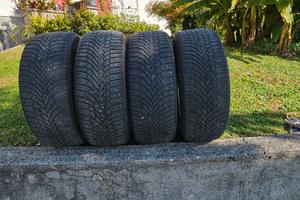 Pneumatici INVERNALI