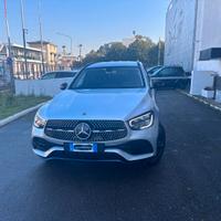 MERCEDES-BENZ GLC 220D 4MATIC PREMIUM NAVI-LED