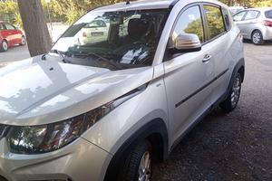 Mahindra  KUV100 K6+ Benzina/GL 2019 Km.42.000