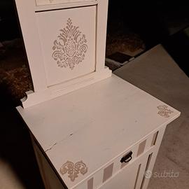 coppia comodini shabby