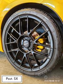 Cerchi Fondmetal 9esse Gloss Black x Abarth
