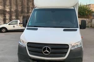 Mercedes sprinter