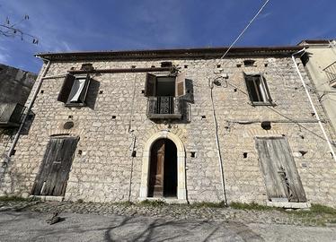Stabile/Palazzo Roccagloriosa