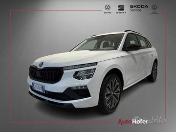 SKODA Kamiq 1.0 TSI Black Dots Camera LED DAB+ Key