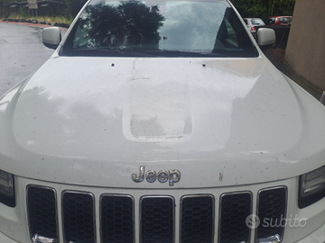 Jeep grand cherochee