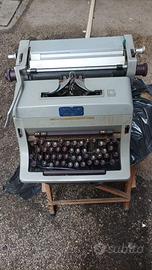 Macchina da scrivere vintage CERCLÉ – anni ’60