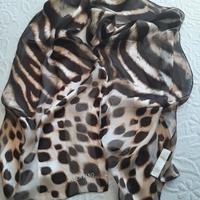 Sciarpa pura seta Valentino 