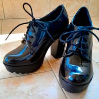 scarpe con tacco alto nere lucide 