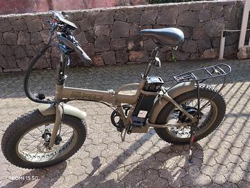 Bici elettrica Bad Bike 250w