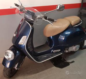 Vespa Gtv 250 Navy del 2009