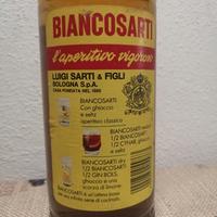 Biancosarti magnum liquore aperitivo