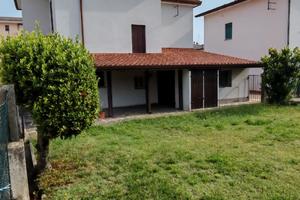 MARTELLAGO-CASA INDIPENDENTE con 500mq di giardino