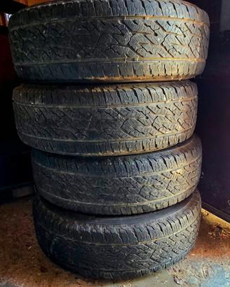 Gomme 4×4 suv 245/70/r16 111
