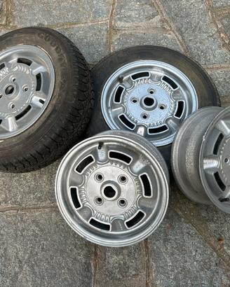 4 cerchi in alluminio 4½ J X 12