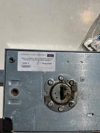 Serratura porta blindata