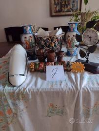 VASI CINESI E OROLOGIO IN FERRO BATTUTO