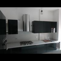 Cucina Lube con elettrodomestici 