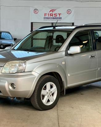Nissan X-Trail 2.2 dCi Elegance