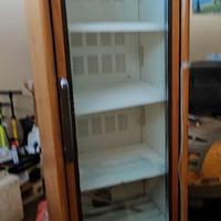 Vetrina vino e bibite POSITIVA 