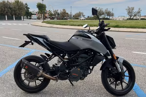 Ktm duke 125 ABS