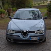 Alfa Romeo 156 JTD 1.9 con Targhe Documenti