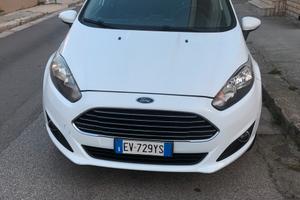Ford Fiesta 1.5 tdc 75cv