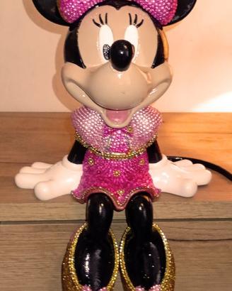 Statuetta unica di Minnie Mouse realizzata a mano