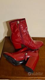 Scarpe donna  Steve Madden ,rosso lucido , n.39 