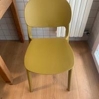 4 sedie pilipropilene nuove