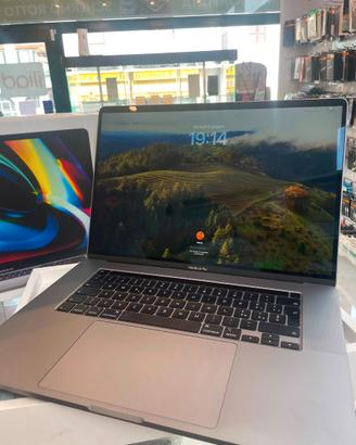 MACBOOK PRO 16" i9 16GB RAM/1TB SSD