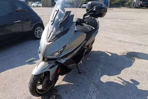 Scooter Kymco 400i