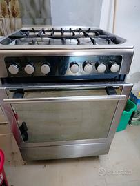 CUCINA A GAS