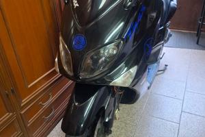 Yamaha T-max 500