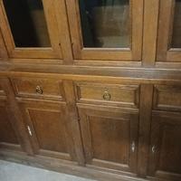 vetrina in rovere