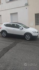 AUTO Nissan Qashqai 1.5 Diesel