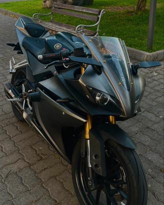 Yamaha YZF R125
