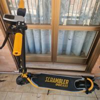 Monopattino elettrico Ducati Scrambler 