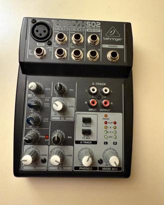 Behringer Xenyx 502