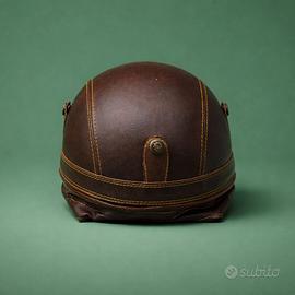 Casco vintage in ecopelle marrone - Stile retrò