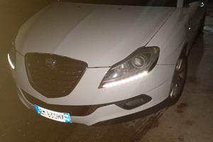 Lancia delta anno 2012