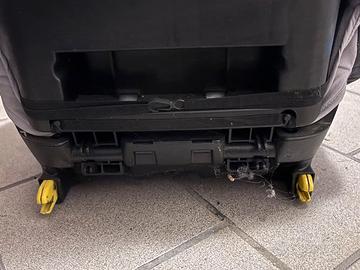Seggiolino auto bambini