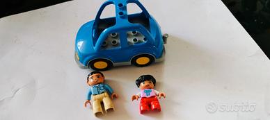 duplo lego automobile con 2 personaggio 
